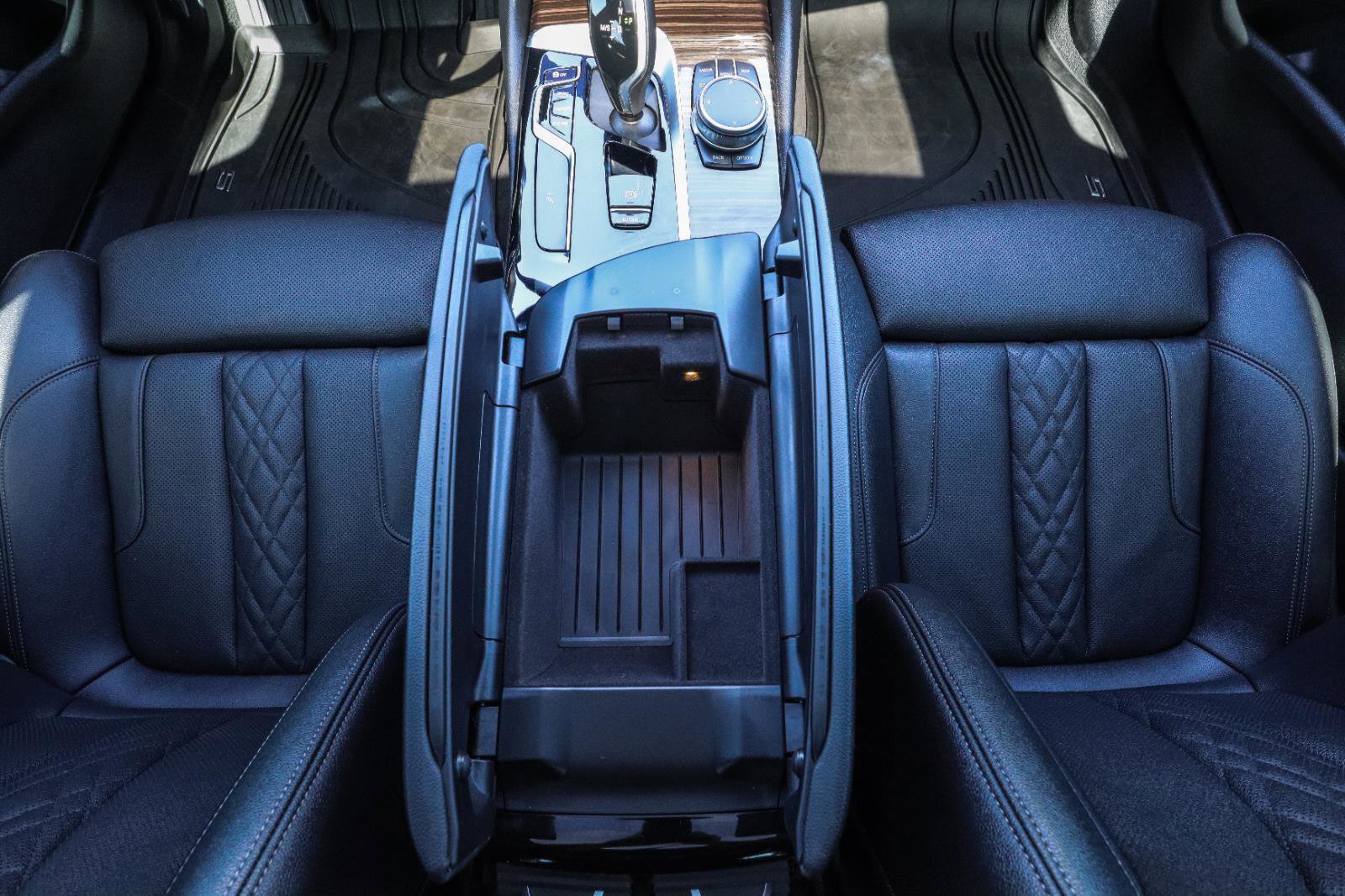 Used 2021 BMW 530i xDrive w/ Premium Package AWD/4WD image 31