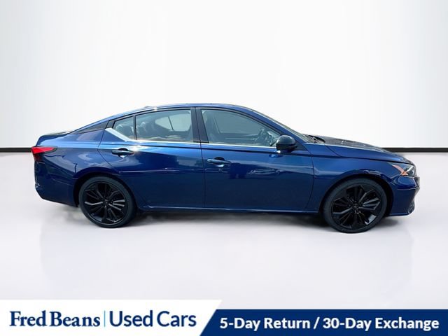 Used 2023 Nissan Altima 2.5 SR FWD image 10