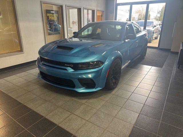 Used 2023 Dodge Charger SRT Hellcat w/ Harman/Kardon Audio Group image 2