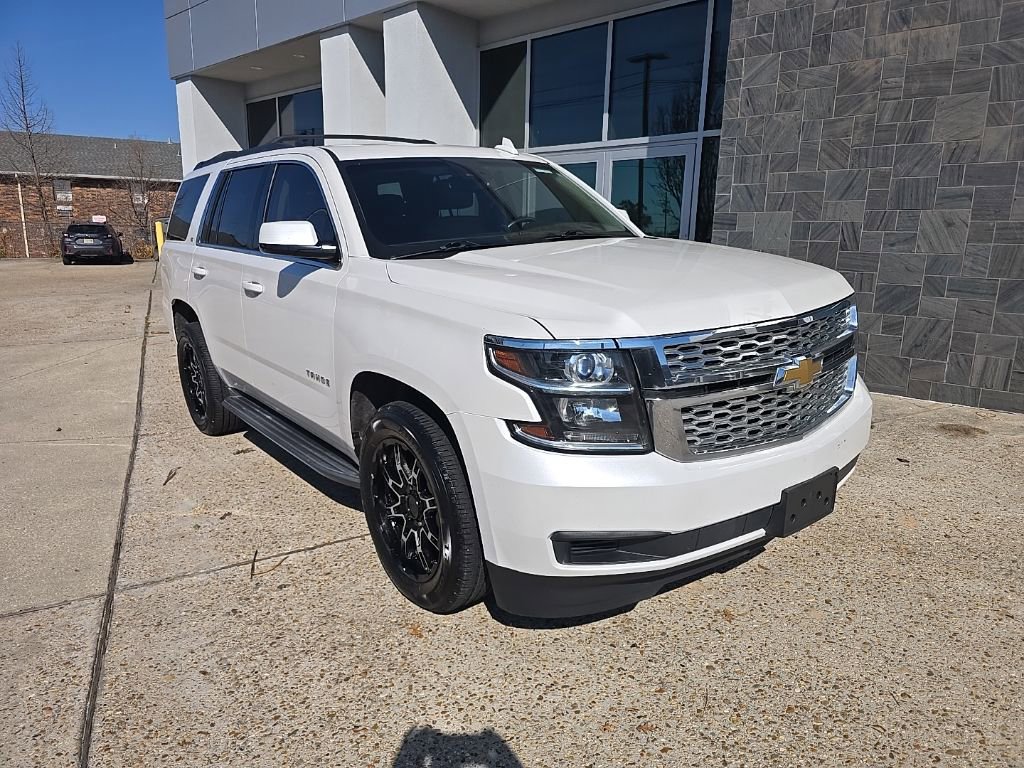 Used 2016 Chevrolet Tahoe LT image 3