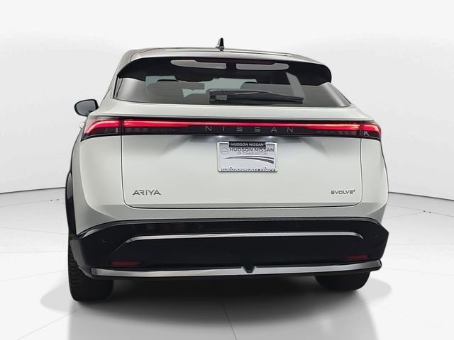 Used 2023 Nissan Ariya FWD image 9