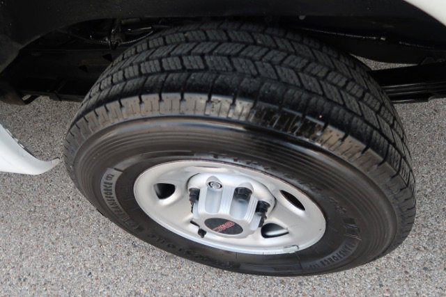 Used 2021 GMC Savana 2500 w/ Driver Convenience Package image 17