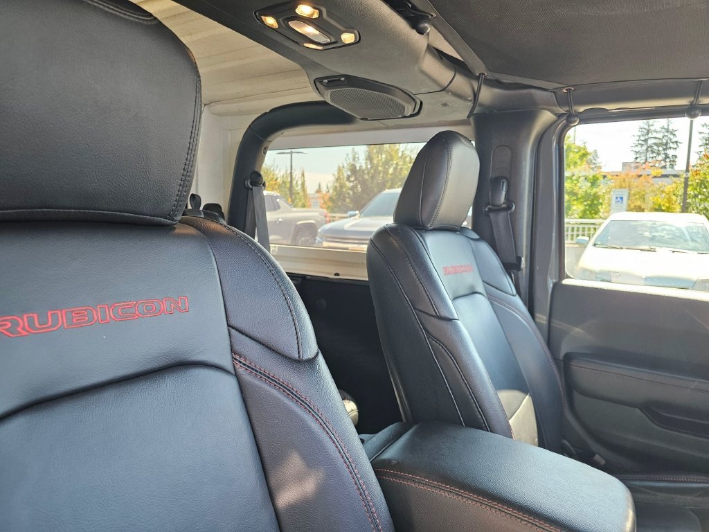 Used 2019 Jeep Wrangler Rubicon w/ LED Lighting Group AWD/4WD image 12