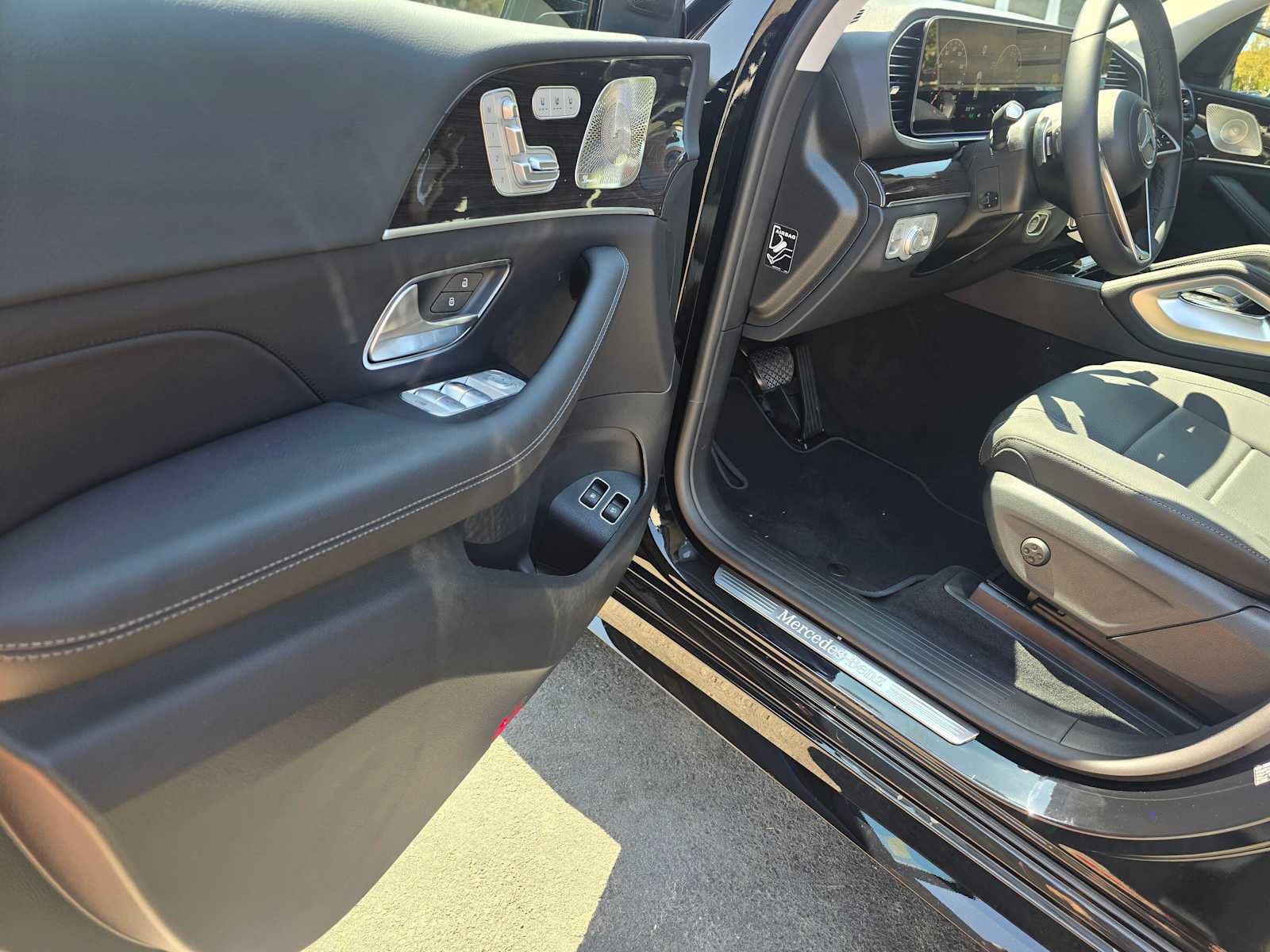 New 2026 Mercedes-Benz GLE 450e 4MATIC image 22
