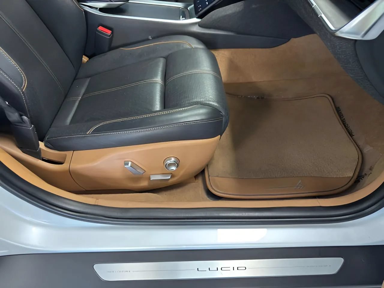 Used 2022 Lucid Air Grand Touring AWD/4WD image 20