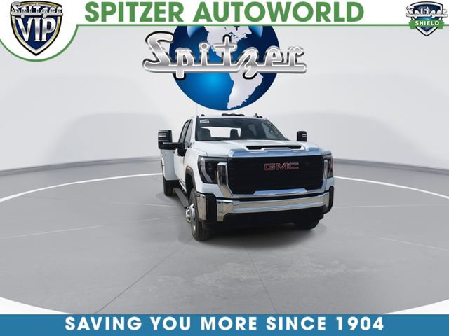 New 2026 GMC Sierra 3500 Pro w/ Convenience Package image 3