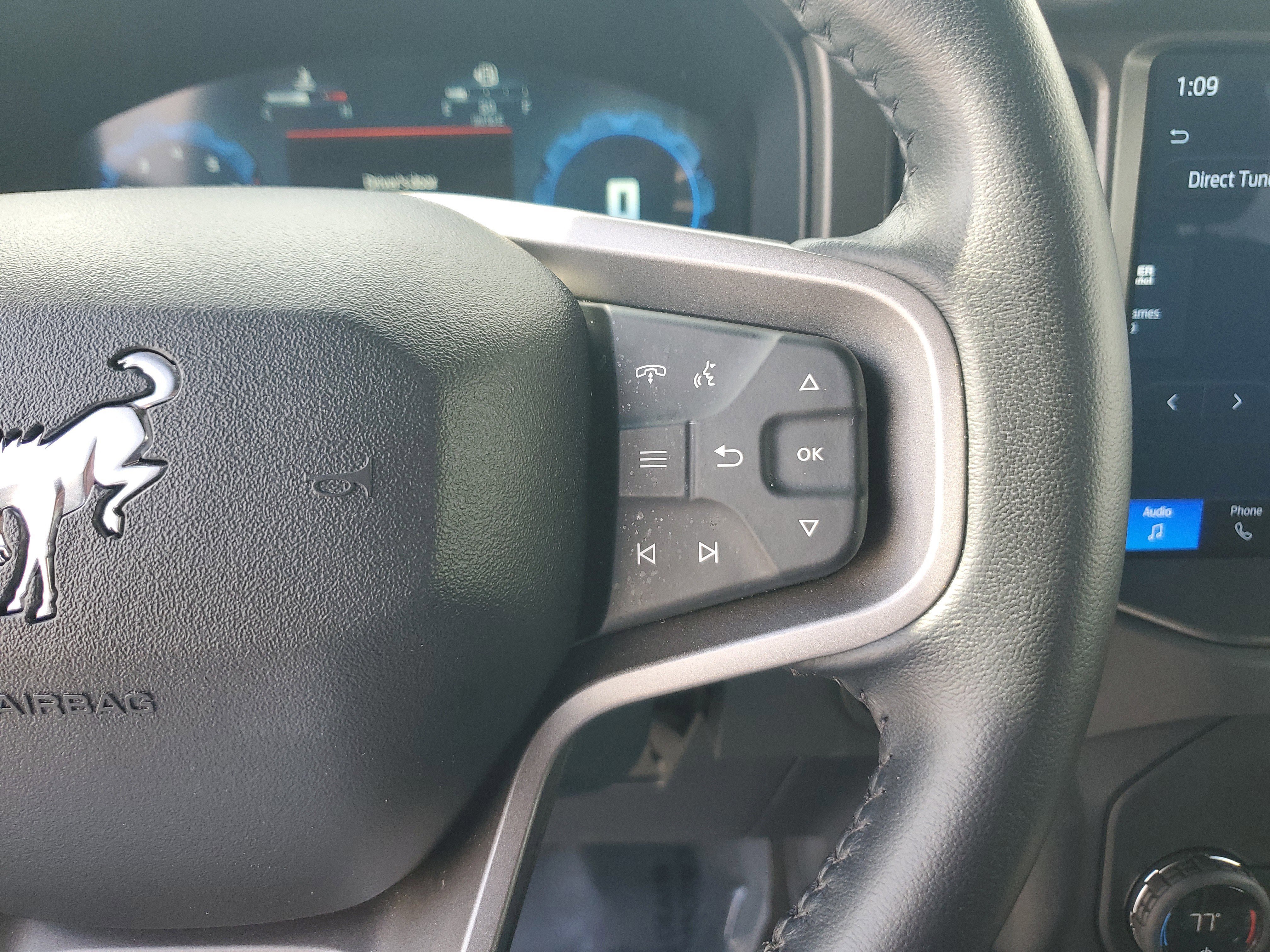 Used 2025 Ford Bronco Big Bend image 23