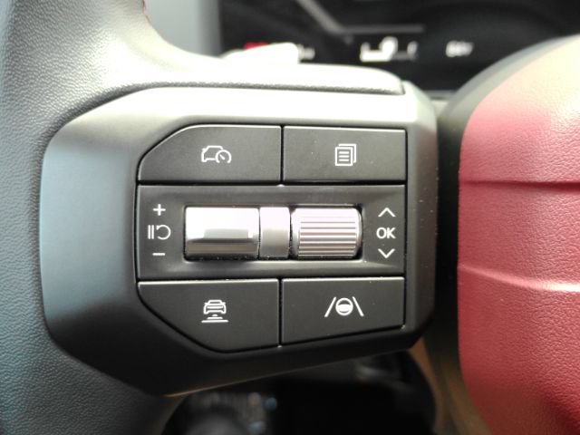 Used 2025 Kia K4 GT-Line w/ GT-Line Premium Package FWD image 37