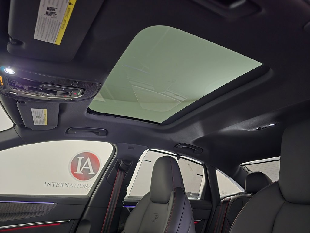 Used 2025 Audi S6 Prestige image 14