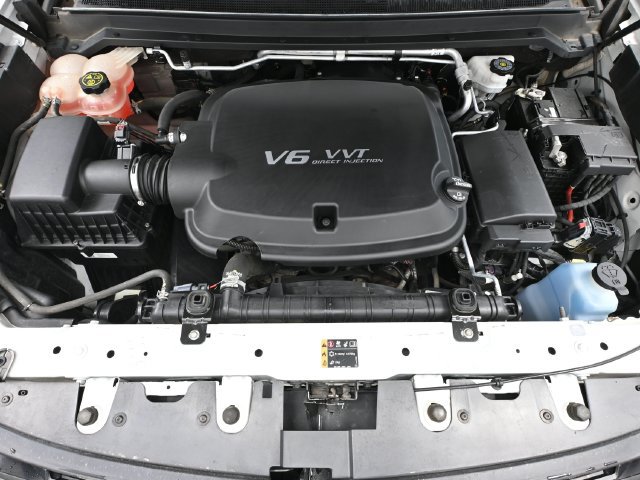 Used 2018 Chevrolet Colorado Z71 AWD/4WD image 39