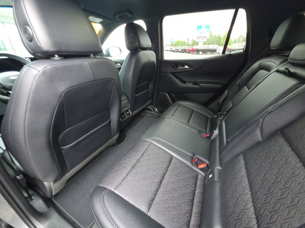 Used 2026 Chevrolet Equinox LT w/ Convenience Package II AWD/4WD image 15