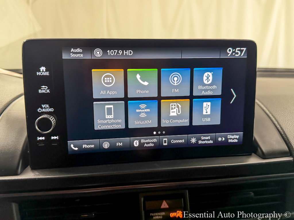 Used 2025 Honda Pilot TrailSport image 16