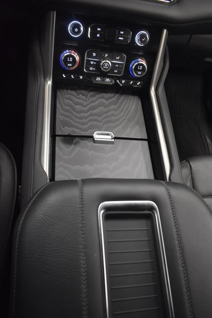 Used 2024 GMC Yukon Denali AWD/4WD image 28