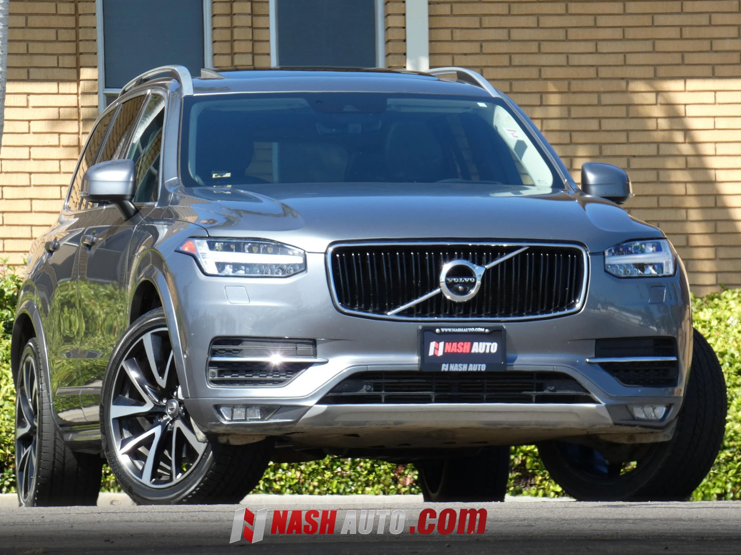 Used 2019 Volvo XC90 T6 Momentum w/ Advanced Package AWD/4WD image 1