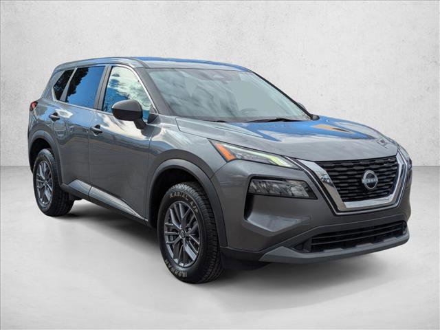 Used 2023 Nissan Rogue S video 3