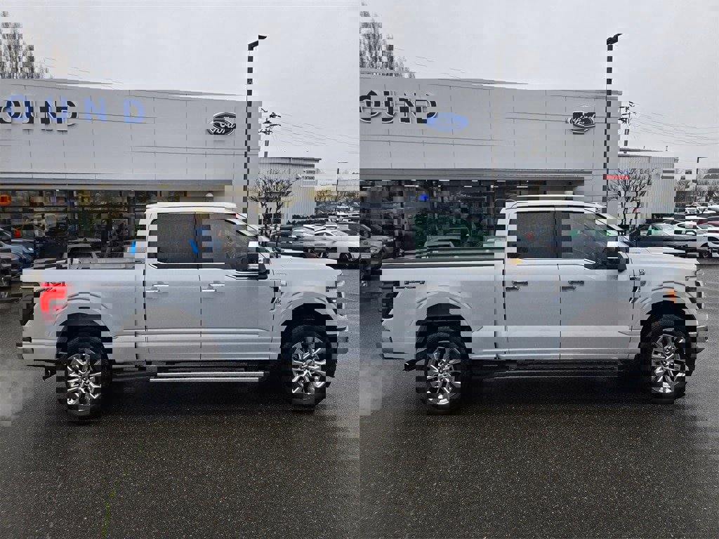 New 2025 Ford F150 Lariat w/ Equipment Group 501A Mid image 4