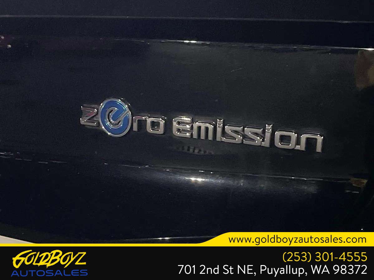 Used 2022 Nissan Leaf SV image 35