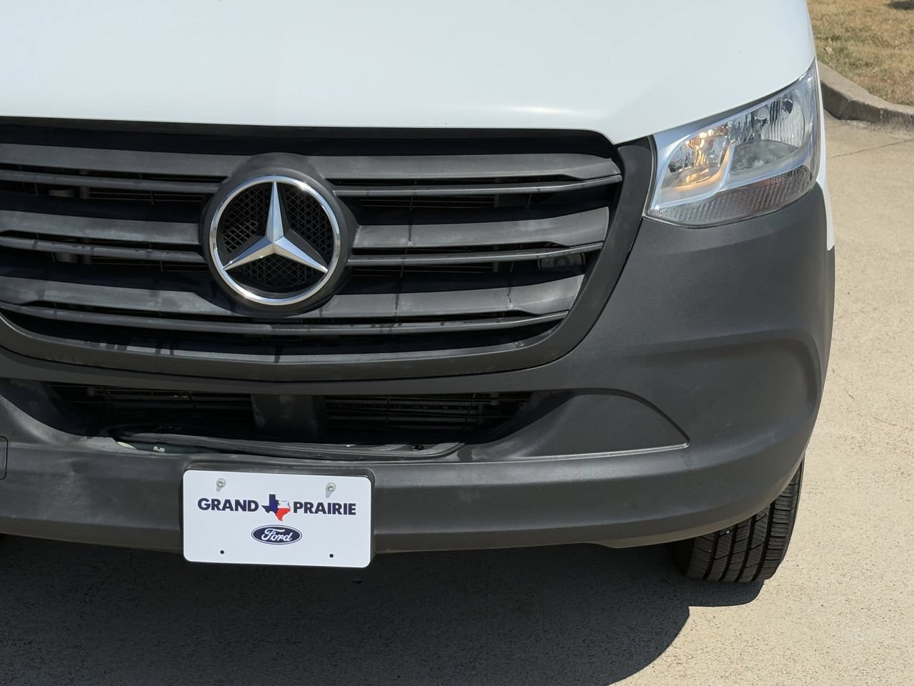 Used 2023 Mercedes-Benz Sprinter 2500 image 9