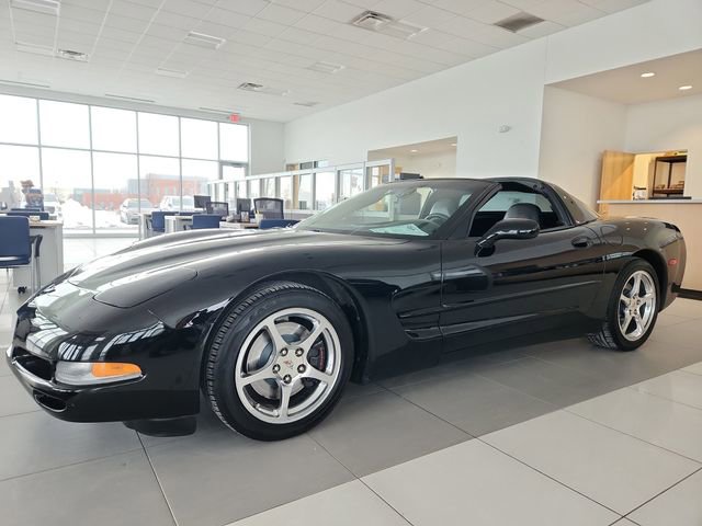 Used 2004 Chevrolet Corvette Base w/ Preferred Equipment Group image 26