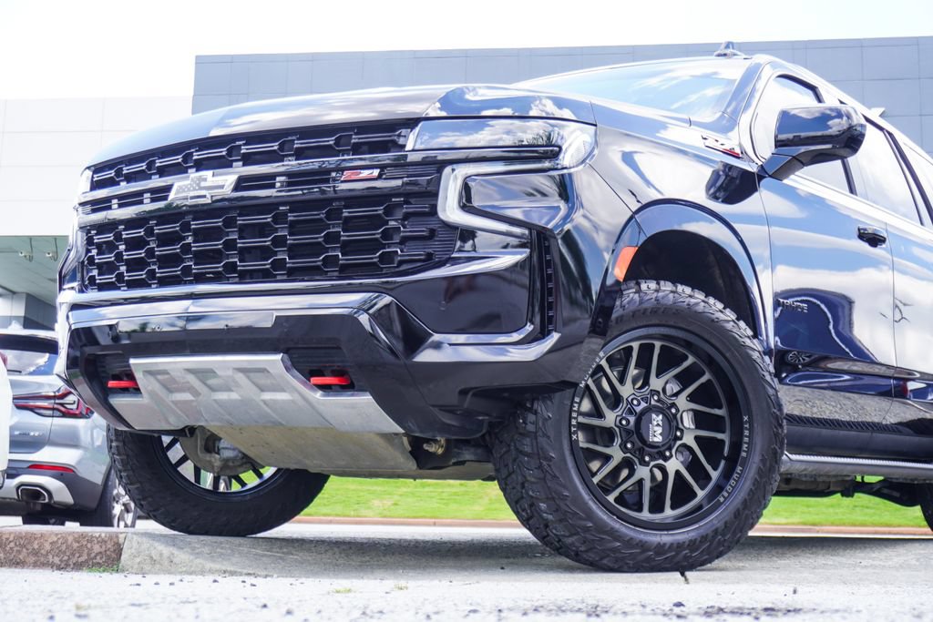 Used 2024 Chevrolet Tahoe Z71 AWD/4WD image 2