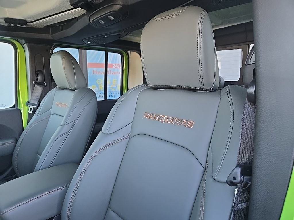 New 2026 Jeep Gladiator Mojave w/ Safety Group AWD/4WD image 37