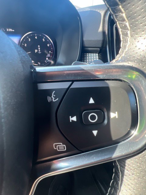Used 2019 Volvo XC40 T5 R-Design AWD/4WD image 12