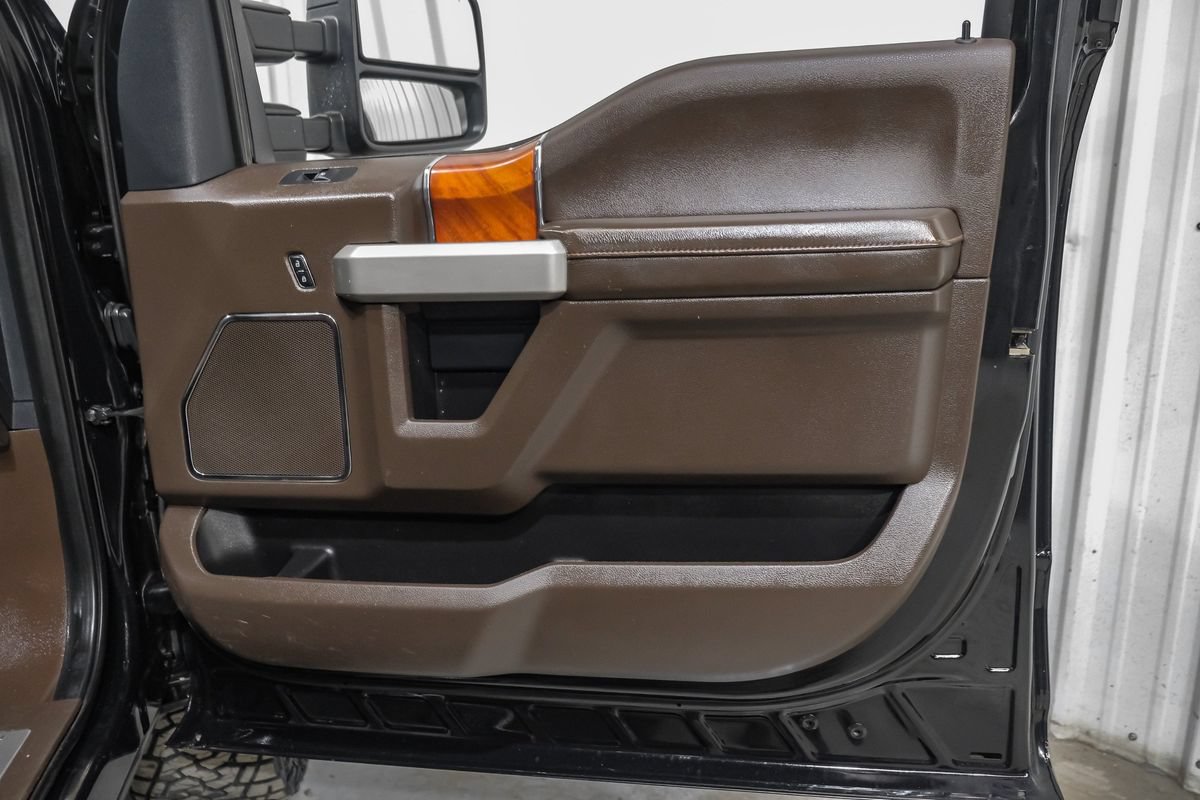 Used 2022 Ford F250 King Ranch w/ King Ranch Ultimate Package AWD/4WD image 44
