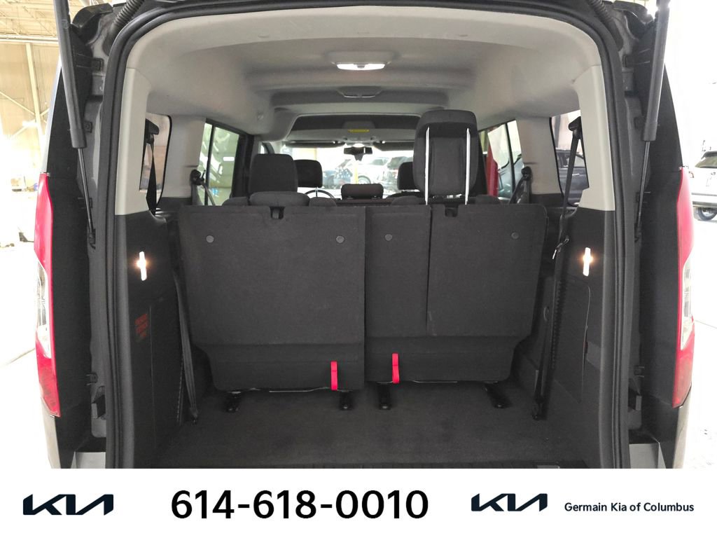 Used 2018 Ford Transit Connect XLT image 21
