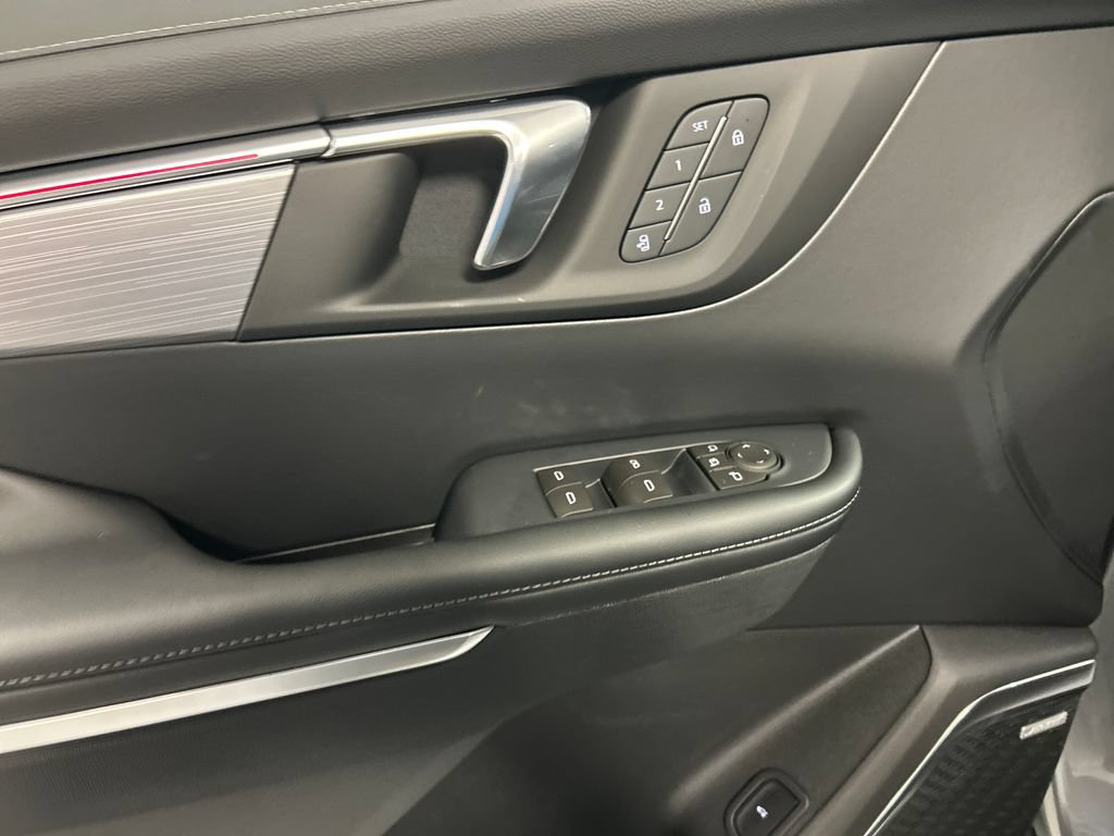 New 2026 Buick Enclave Preferred w/ Power Package AWD/4WD image 12