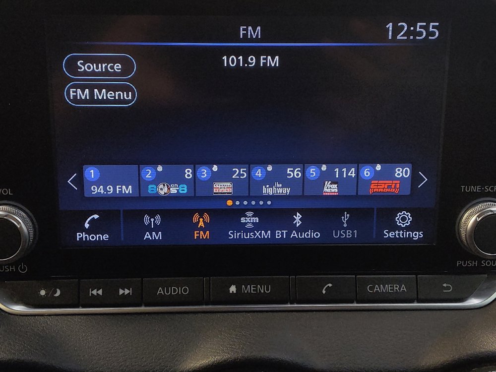 Used 2023 Nissan Sentra SV FWD image 25
