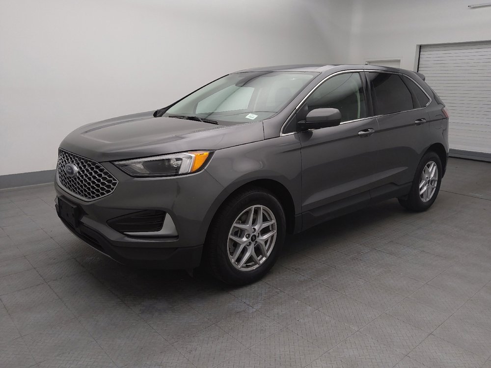 Used 2024 Ford Edge SEL image 2