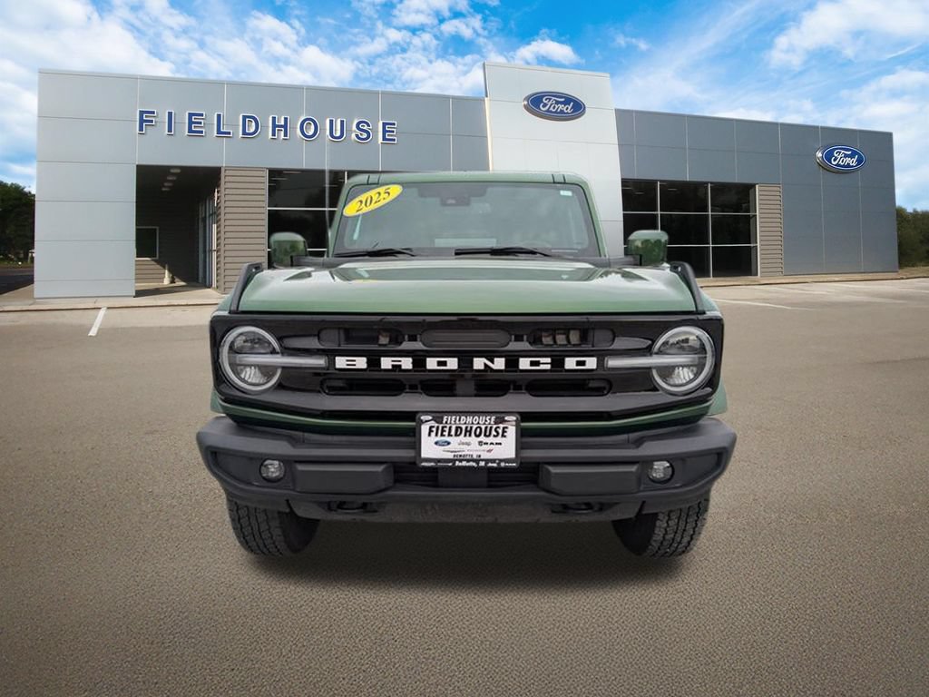 Used 2025 Ford Bronco Outer Banks AWD/4WD image 7