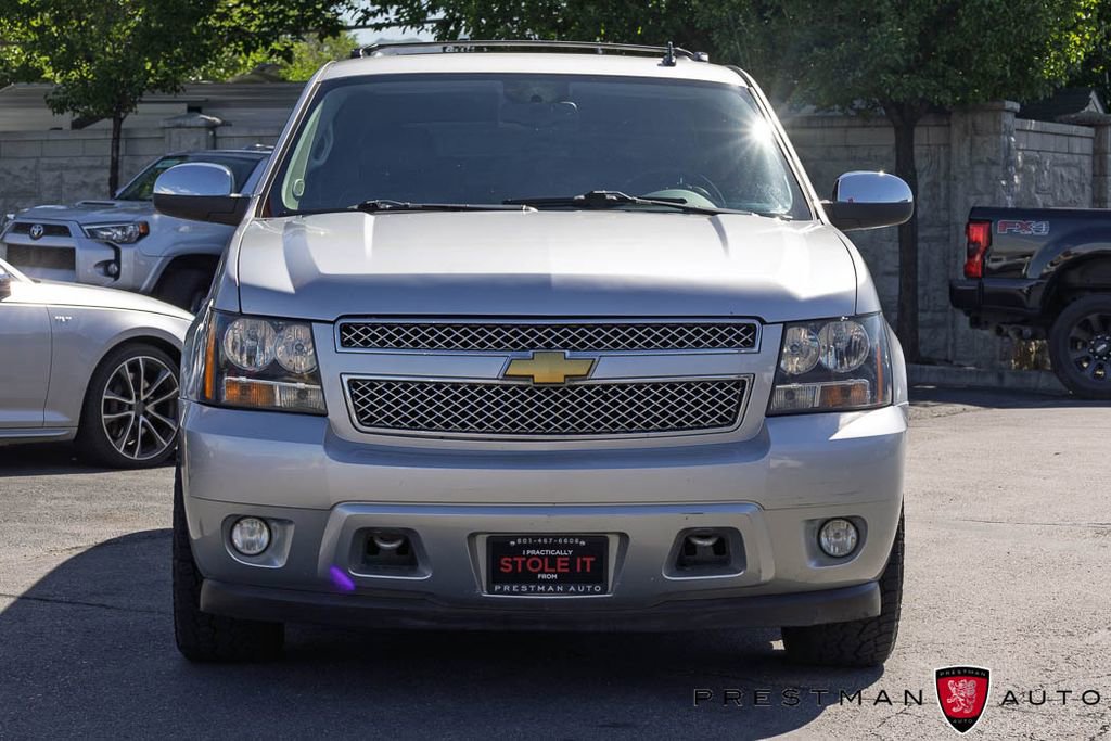 Used 2014 Chevrolet Suburban LTZ AWD/4WD image 15
