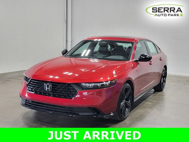 Used 2023 Honda Accord Sport image 2