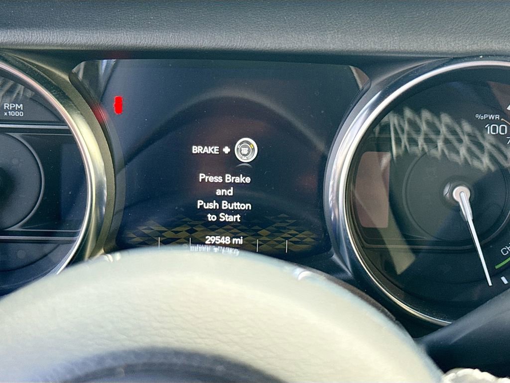 Used 2022 Jeep Wrangler Unlimited Sahara image 13