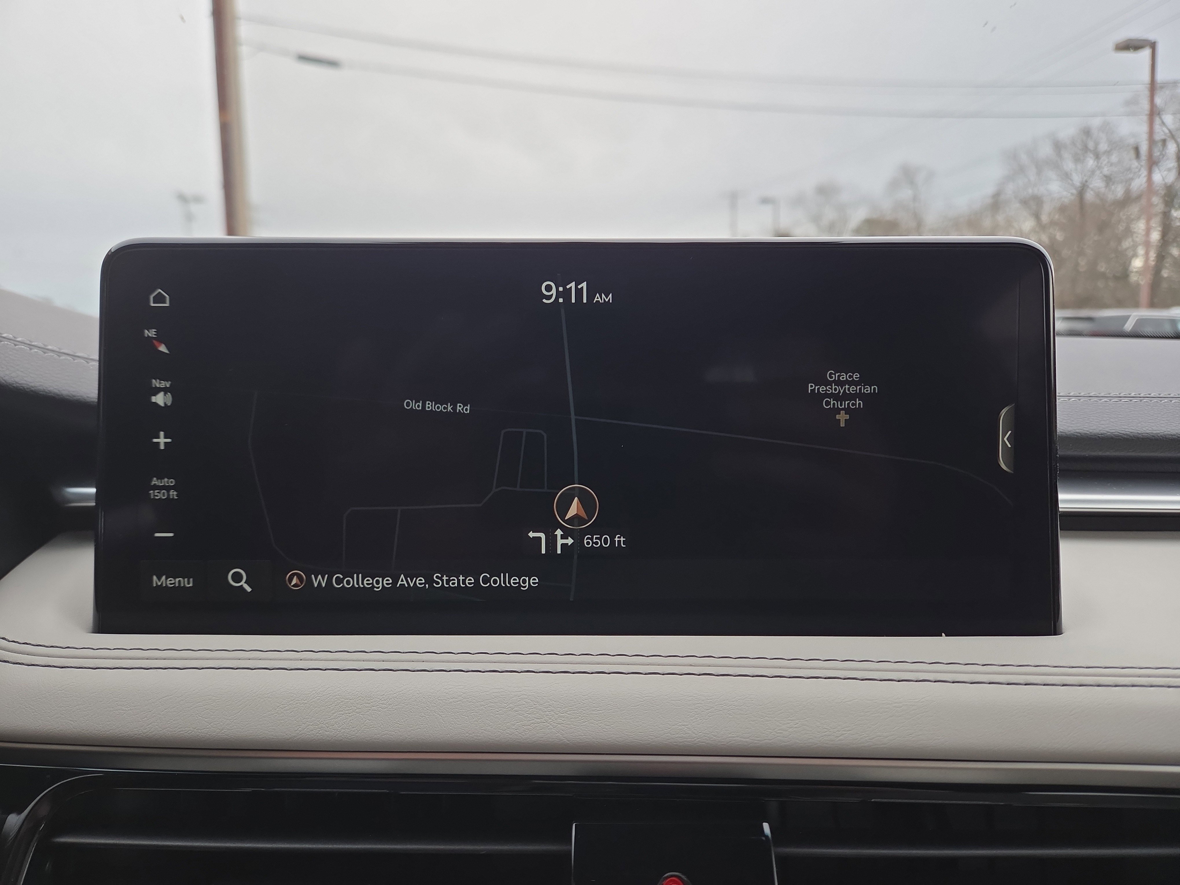 Used 2025 Genesis G70 2.5T image 27