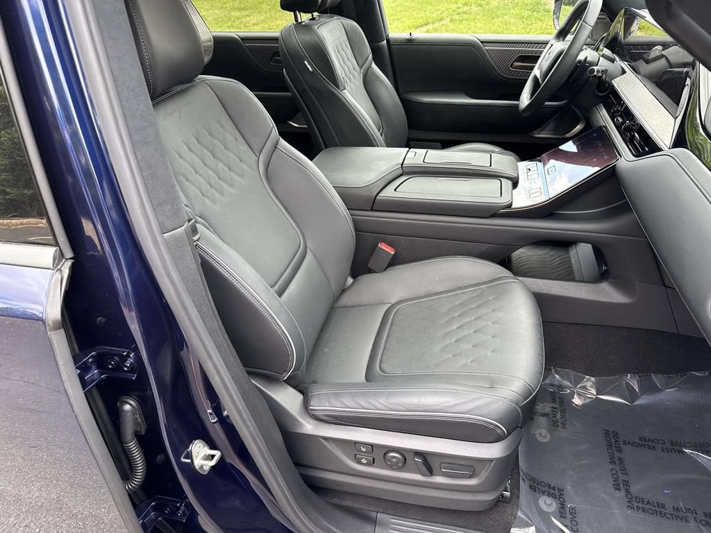 Used 2025 INFINITI QX80 Autograph AWD/4WD image 7