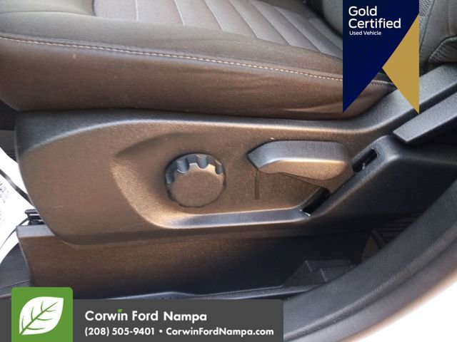 Certified 2023 Ford Edge SE w/ Black Appearance Package image 14