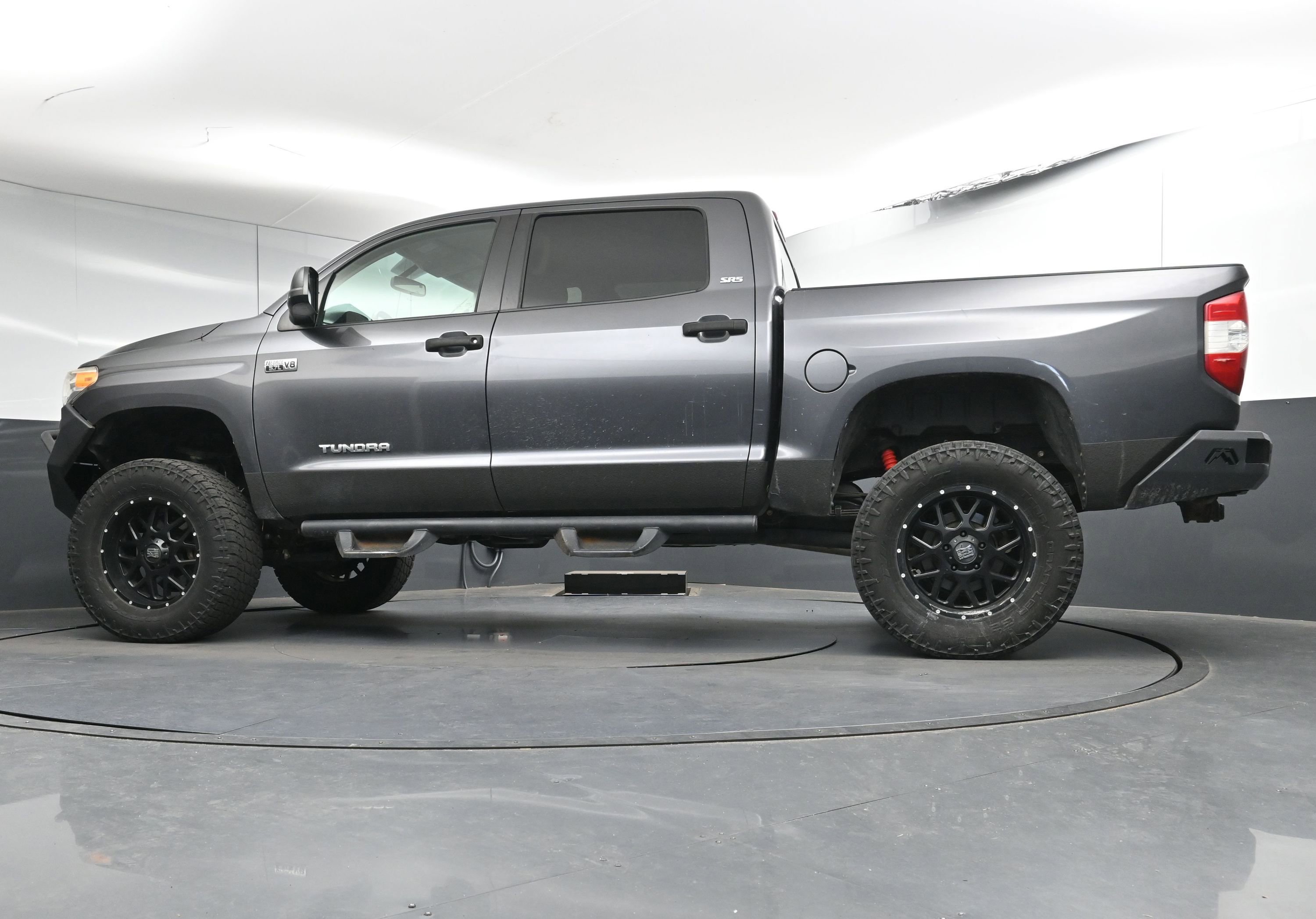 Used 2017 Toyota Tundra SR5 image 30