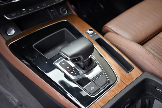 Used 2021 Audi Q5 e Prestige w/ Prestige Package image 12