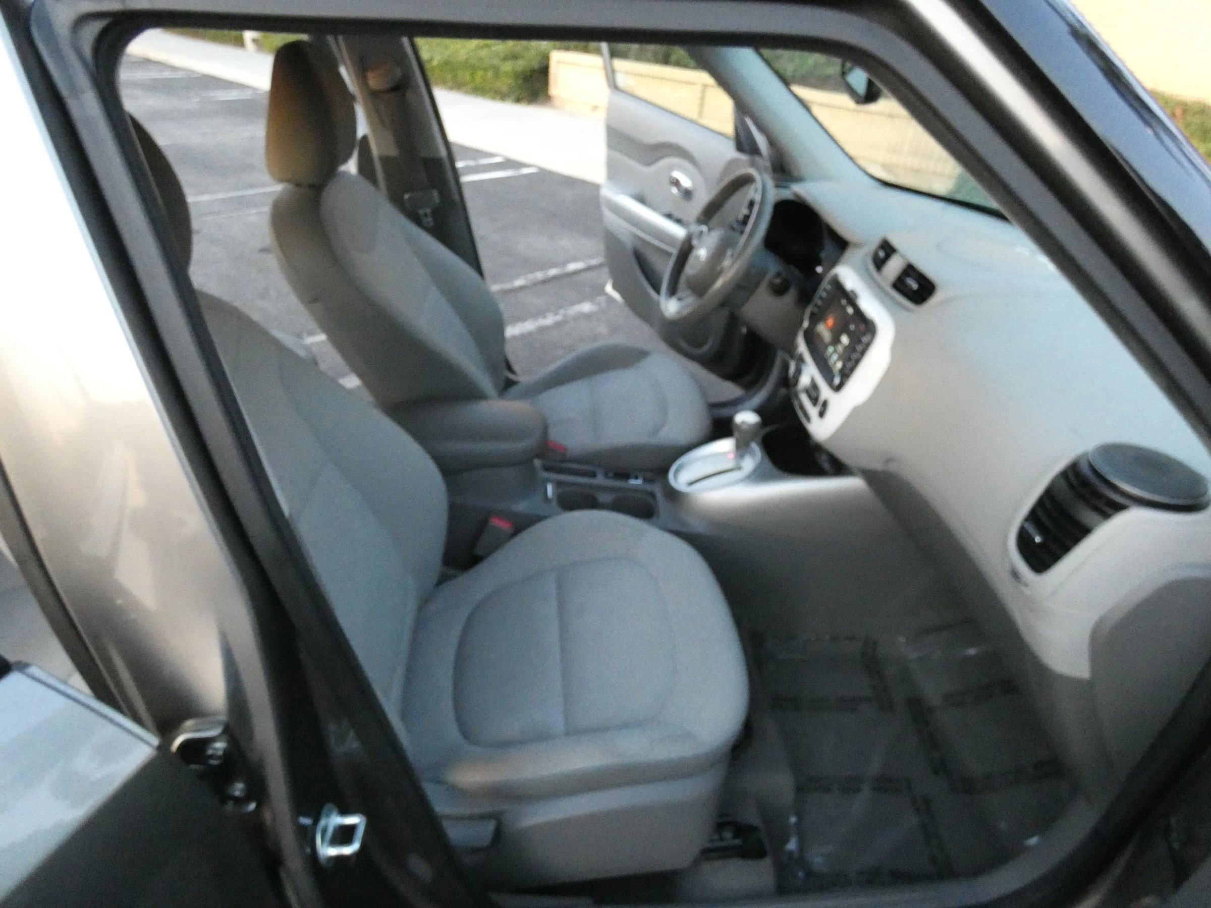 Used 2018 Kia Soul EV image 22