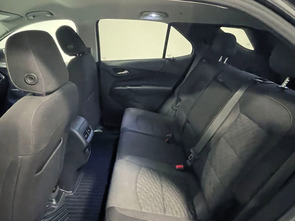 Used 2021 Chevrolet Equinox LT image 18