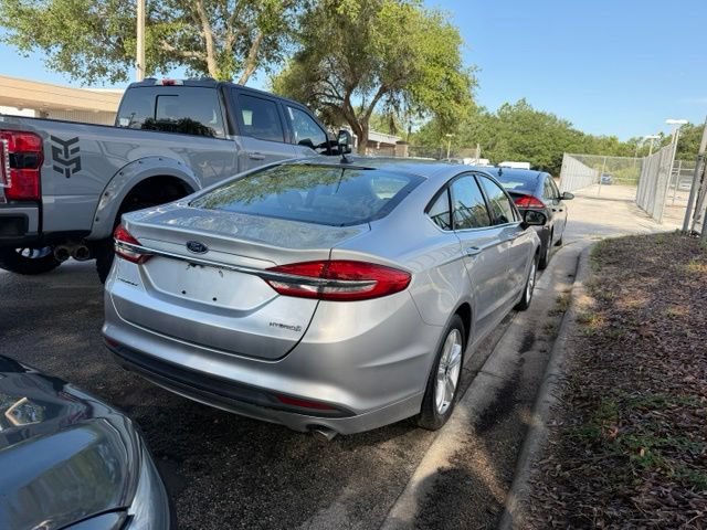 Used 2018 Ford Fusion S FWD image 3
