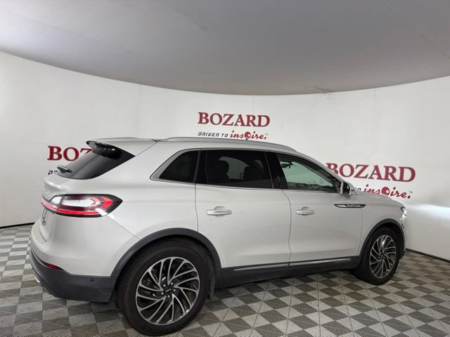 Used 2020 Lincoln Nautilus Reserve w/ Equipment Group 201A FWD image 9