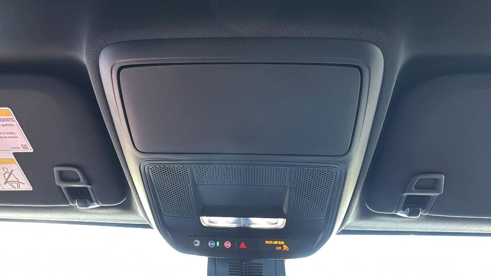 New 2026 GMC Terrain Elevation w/ LPO, Floor Liner Package image 17