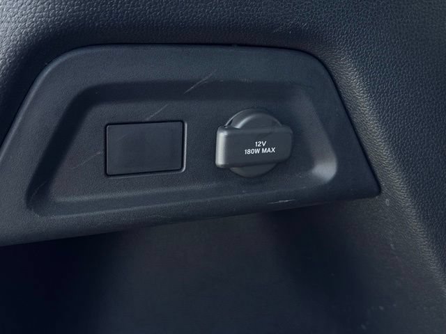 Used 2025 Honda Pilot EX-L image 11