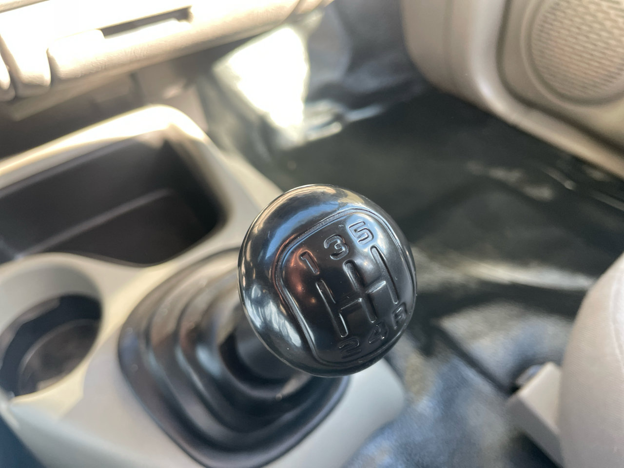 Used 2003 Chevrolet S10 Pickup 2WD Regular Cab image 18