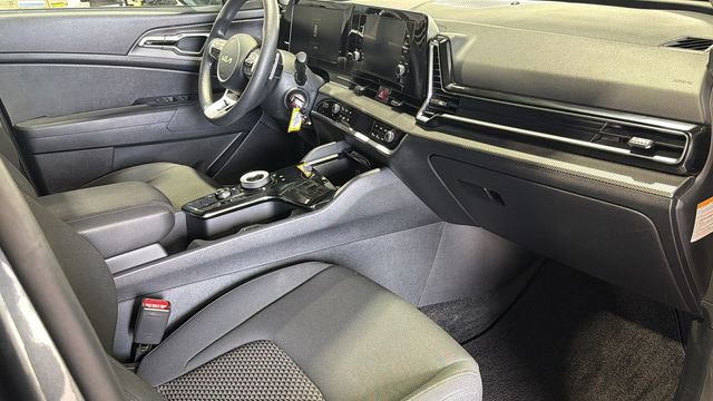 Used 2023 Kia Sportage LX FWD image 13