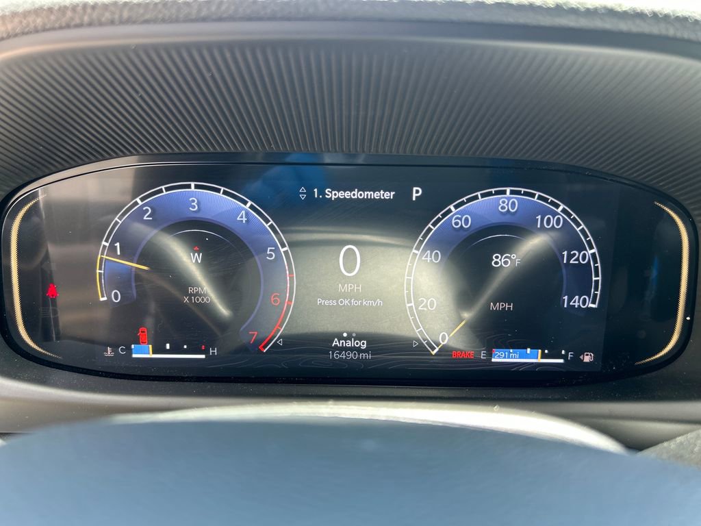 Used 2025 Jeep Wagoneer 4WD image 17