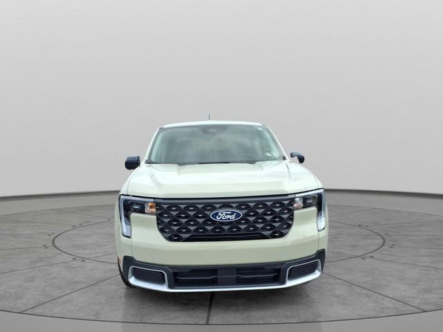 Used 2025 Ford Maverick Lariat w/ 4K Tow Package image 2